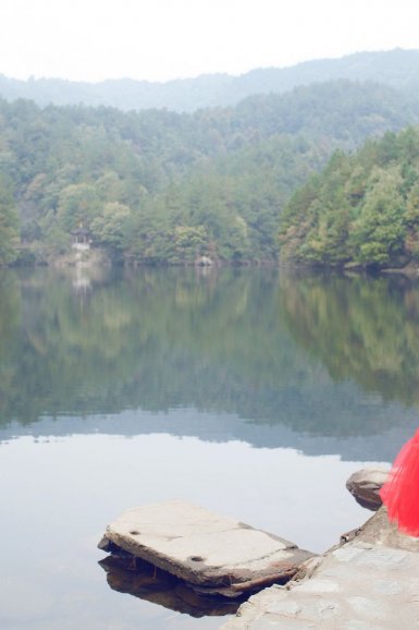 半岛·官方端网页版登录入口_卫生大扫除爱意满校园客家小学开展“爱国卫生运动”大扫除活动